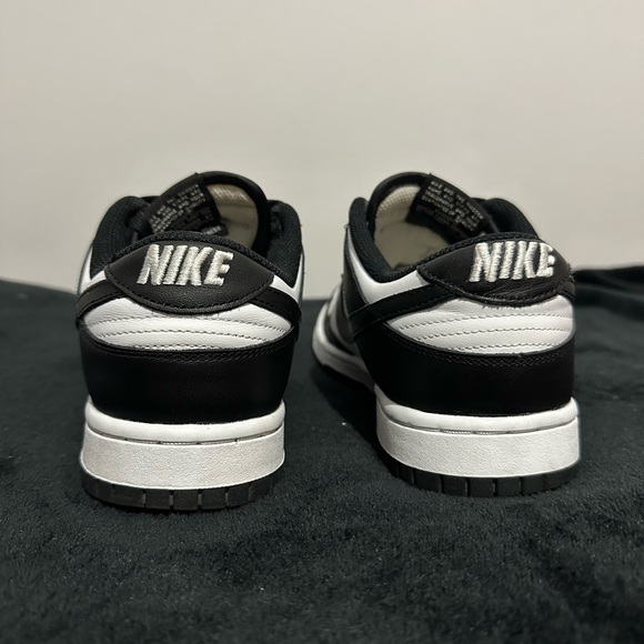 AUTHENTIC—Lightly used PANDA’S Womens Dunk Low “Black White” - Picture 5 of 5